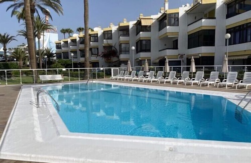 San Agustin Apartment | Breakfast in the sun