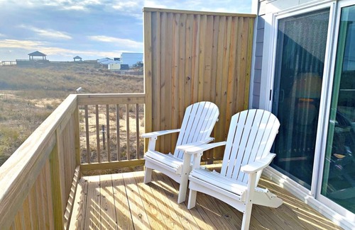 Kill Devil Hills Condo | Breakers 8 Ocean Front
