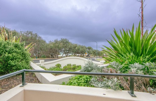 Yamba Apartment | Breakers Waves - Unit 3 Block 2