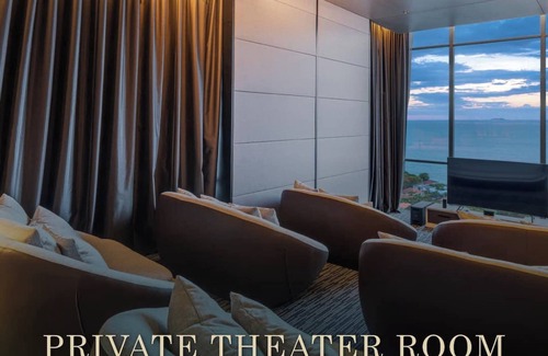 Pattaya Bay Condo | Breath Taking View, Amazing Sea View Room