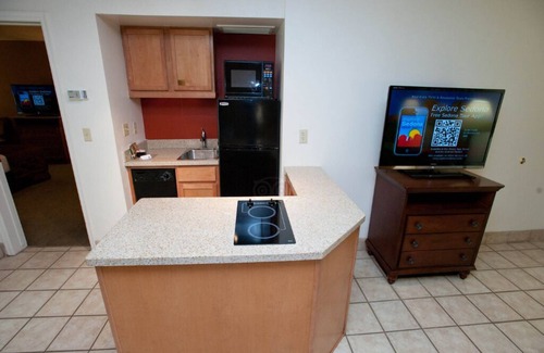 Sedona Condo | Breath-taking views of the red rocks, & it is located near popular attractions.