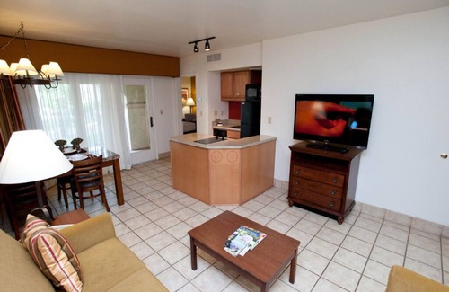 Sedona Condo | Breath-taking views of the red rocks, & it is located near popular attractions.