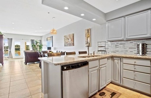Highland Lake Estates Condo | Breathtaking 2-bedroom Lakefront Resort Type Condo in Lake Travis