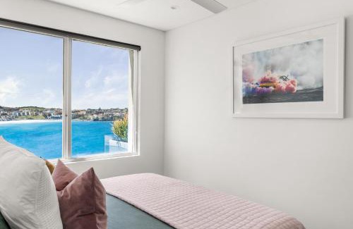 Bondi Beach Apartment | Breathtaking Bondi Beach