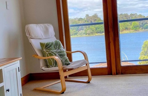 Frankton House | Breathtaking Hamilton Lake Views