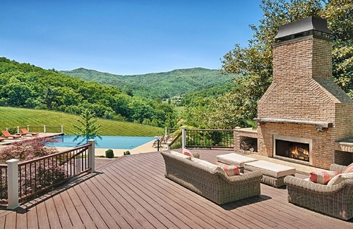 Leicester House | BREATHTAKING Luxury Estate with sweeping views on 40 Acres, NEAR ASHEVILLE
