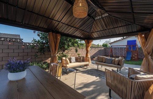 Covina House | Breathtaking luxury family retreat