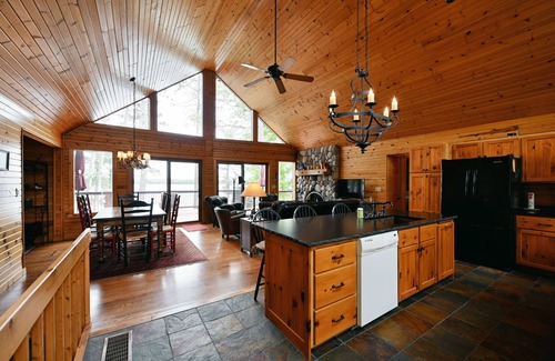 Stone Lake Cabin | Breathtaking Luxury Vacation Home on the Shores of Lac Courte Oreilles Lake