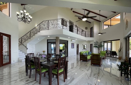 Panama Beach House | Breathtaking ocean view, spacious terrace and surrounded by nature.