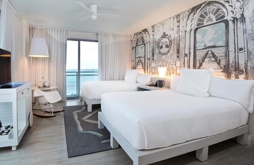 Nassau Hotel | Breathtaking Ocean View with Balcony | Baha Bay Access
