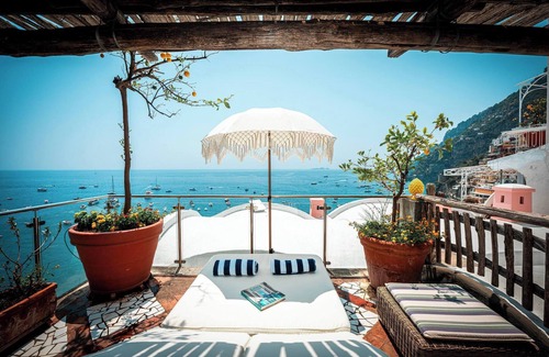 Positano City Centre House | Breathtaking Room in Heart of Positano with Stunning Sea Views