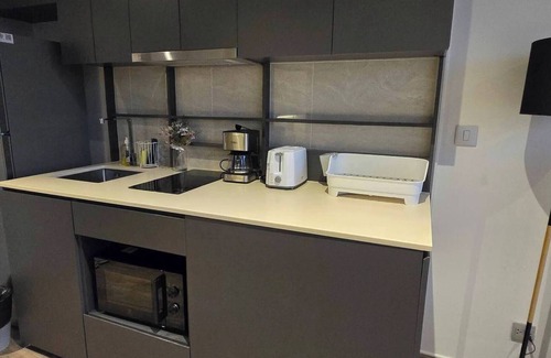 Pratumnak Hill Condo | Breathtaking Sea View Best Stay