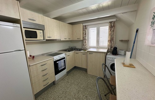 Roses Town Center Apartment | Breathtaking sea views in Roses, Canyelles AV-37