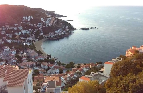 Roses Town Center Apartment | Breathtaking sea views in Roses, Canyelles AV-37