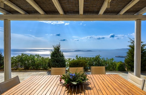 Kato Aprovatou House | Breathtaking sea view - Swimming pool - 5' from the beach + tavern