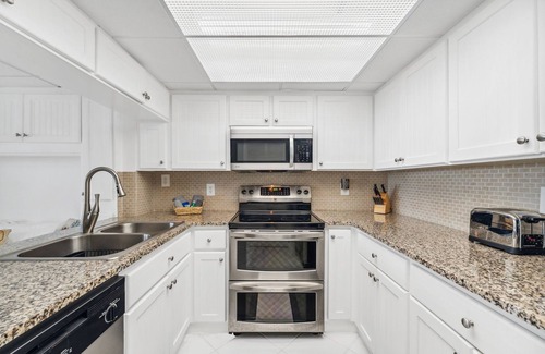 Gulf Lagoon Beach Condo | Breathtaking views! 1 BR Gulf front condo w/2 pools on relaxing east side of PCB