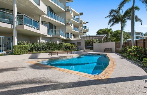 Sunshine Beach Apartment | Breathtaking views of Sunshine Beach - Unit 7/21 Park Crescent
