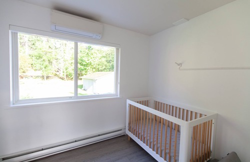 Mayne Island Cabin | Breathtaking views located on 1 acre of west coast wilderness