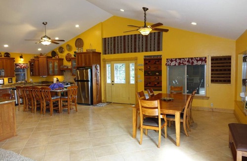 Island Park Apartment | Breathtaking Views Close to Yellowstone