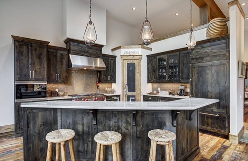 Peak 8 Villa | Breckenridge 101 - Four Bedroom Villa, Sleeps 12