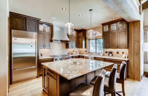 Peak 8 Villa | Breckenridge 32 - Four Bedroom Villa, Sleeps 10