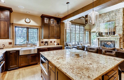 Peak 8 Villa | Breckenridge 32 - Four Bedroom Villa, Sleeps 10