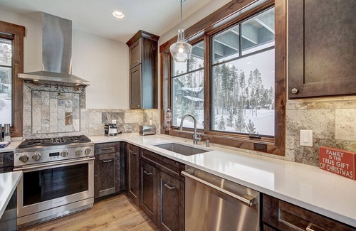 The Highlands Villa | Breckenridge 94 - Three Bedroom Villa, Sleeps 8