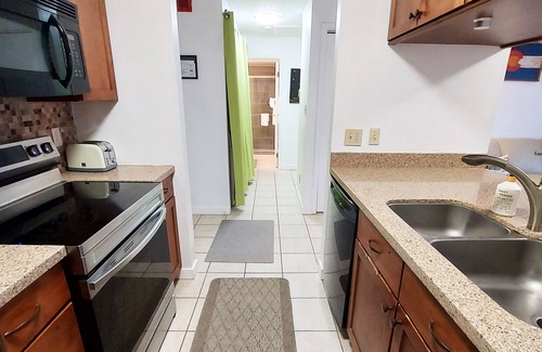 Peak 8 Condo | Breckenridge Peak 8 SKI-IN/SKI-OUT 4 O'CLOCK RUN Free Shuttle Bus to Main St.