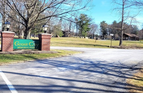 Grove City Apartment | Breckenridge Suites #1 - Charming 1-Bedroom Suite near Grove City Memorial Park