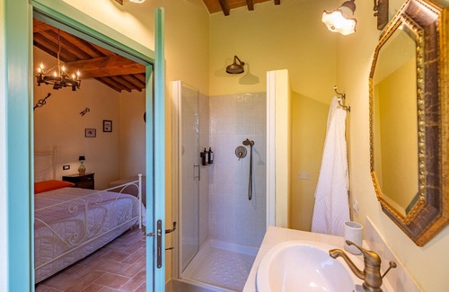 Chiusi Other | Breeder's Room - Triple room breakfast included