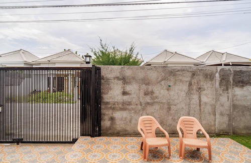 Kecamatan Labuapi House | Breeze Garden Inn