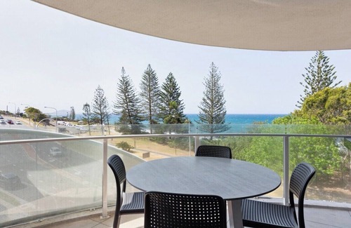 Mooloolaba Apartment | Breeze Mooloolaba Apt 503