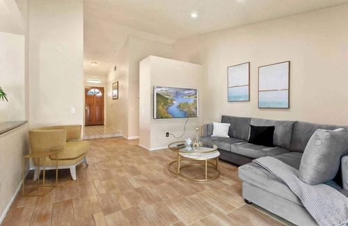 Walnut House | Breeze on N Country Hollow Dr