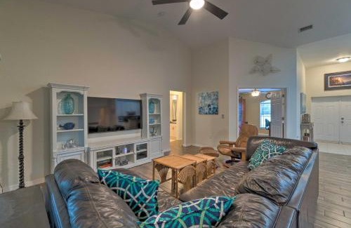 Port Charlotte House | Breezy Gulf Coast Getaway about 4 Mi to Beach Park
