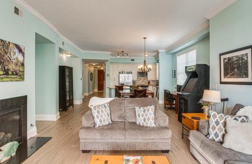 Saint Simons Island Apartment | Breezy St Simons Hideaway with Waterfront Views!