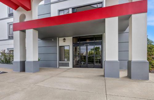 Brentwood Hotel | Brentwood Suites Nashville, an Ascend Collection Hotel