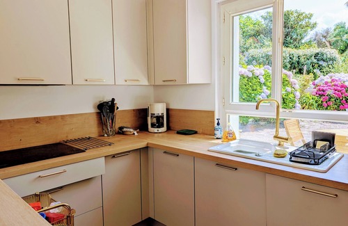 Trevou-Treguignec Apartment | Bretagne location vue mer Trévou Treguignec Côtes granit rose, 200 m plage