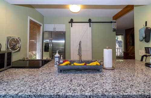 Osage Beach House | Brett's Oasis Private Lake House in Margaritaville