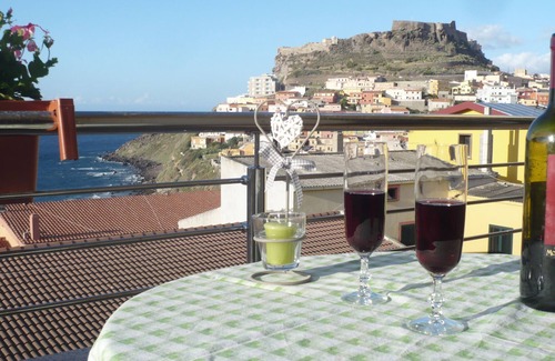 Castelsardo Historic Centre Apartment | BREZZA MARINA IUN R6124