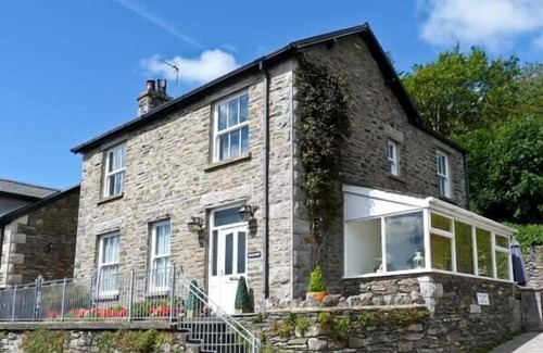 Lindale Cottage | Briarcliffe Cottage