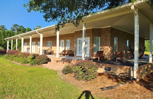 Whiteville House | Briarcreek Farm and Estate nestled on 200 acres