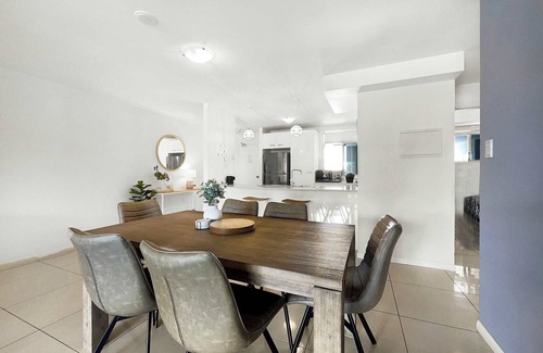 Bongaree Apartment | Bribie Sunset Vistas- Mtrs to Pumicestone Passage