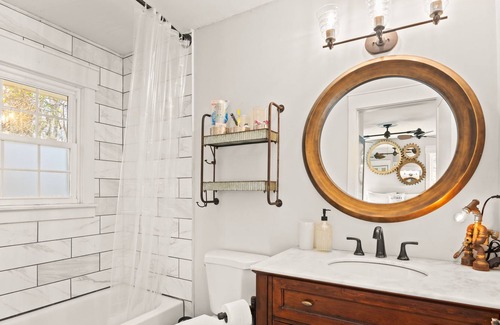 Atlanta Cottage | Bridge House ATL Enchanted Forest