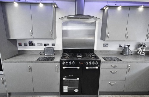 MacMerry Bed & Breakfast | Bridge St Guest House - Room 3 - Tranent