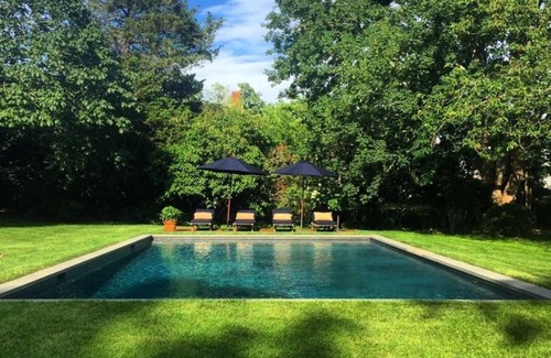 Bridgehampton House | Bridgehampton Village Historical with Beautiful Yard/Heated Pool, Walk to Town!