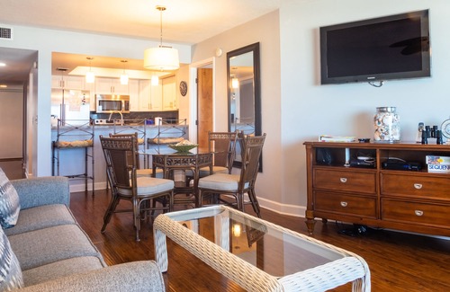 Bradenton Beach Condo | Bridgeport Condo 204 Spectacular Sunset And Gulf Views