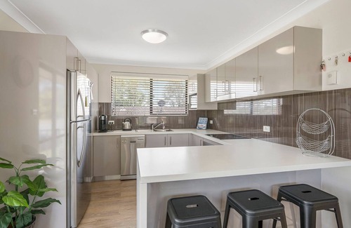Lake Cathie Apartment | Bridgeview - Relaxing Getaway Near Surf Beach, Lake and Sand