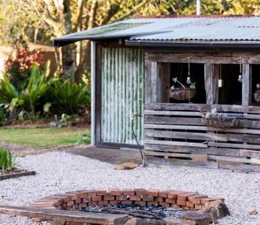 Maleny Bed & Breakfast | Bridle Guesthouse