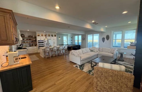 Brigantine House | Brigantine Bayfront Oasis
