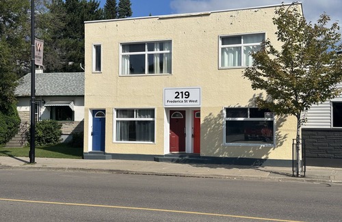 Thunder Bay Apartment | Bright 1 BDM Apt near airport/restaurants/transit + hideabed/freestreet parking